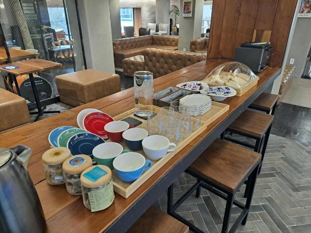 Kozayo Hongdae Hostel Сеул Экстерьер фото